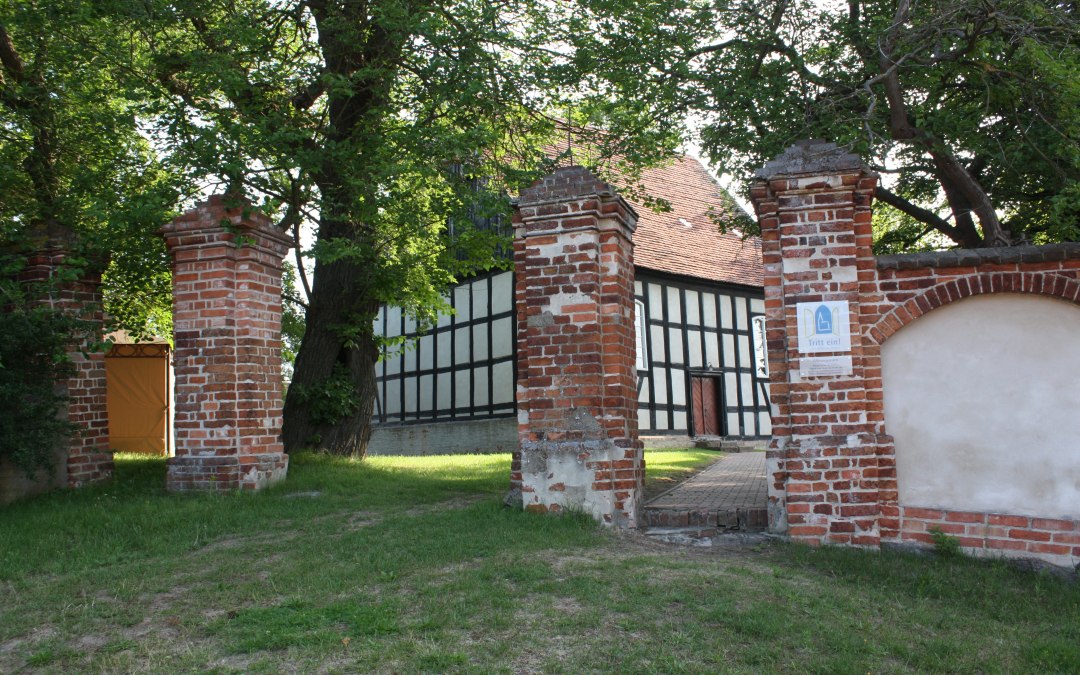 Priepert Kirche, © Amt Mecklenburgische Kleinseenplatte