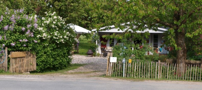 &copy; Hermann Zahren