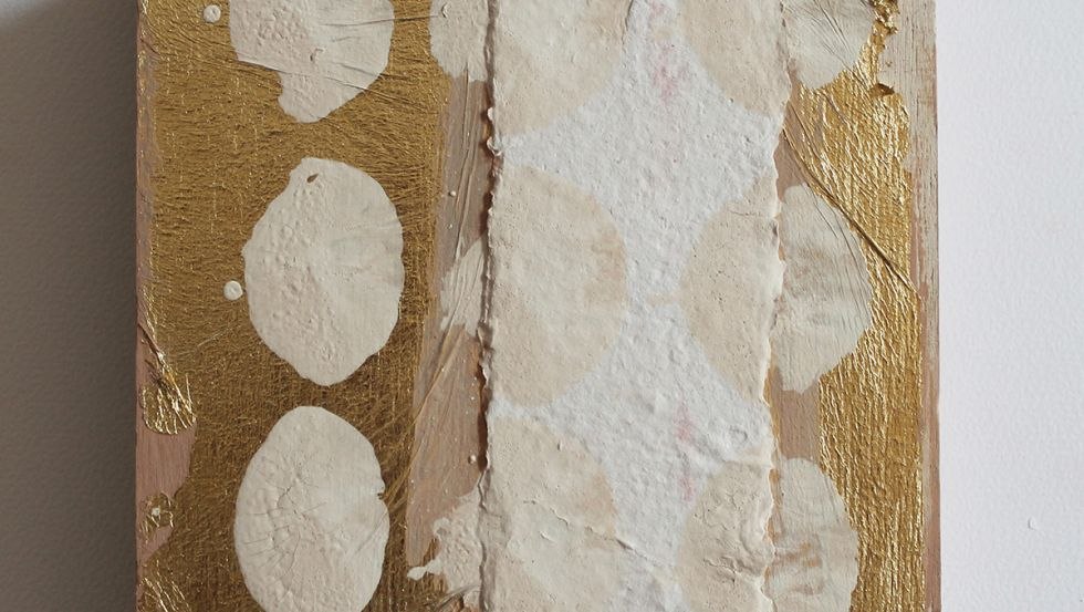 Acrylic and gold leaf on wood, © Kristin Damaschke