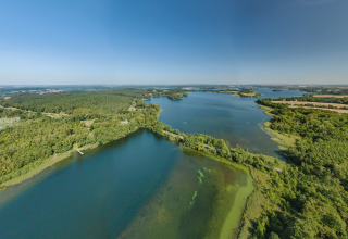 Een onvergetelijke vakantie in het vakantiehuis aan het meer van Krakau:
Natuur, ontspanning en activiteit gecombineerd // &copy; K&K Ferienimmobilien GmbH & Co.KG