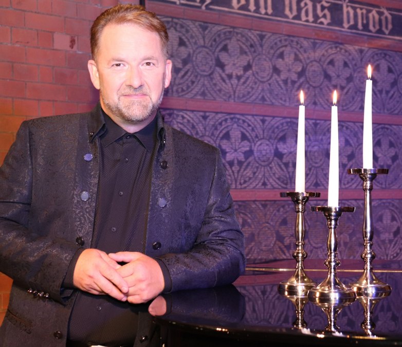 Ronny Konzert der Gefühle 01, © Hartwig Mähler Ronny Konzert der Gefühle 01, © Hartwig Mähler