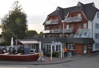 Widok na zatokę Boddenhus z grobli, &copy; TMV