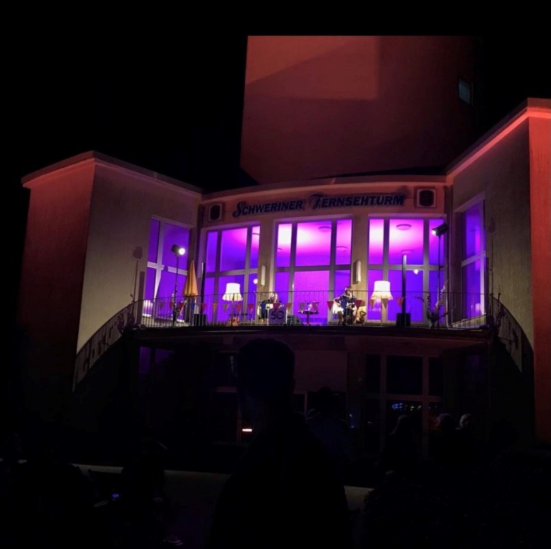 Balkon bij de televisietoren van Schwerin // &copy; LGE-MV