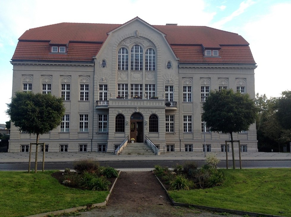 Exterior view city hall Sassnitz, © Tourismuszentrale Rügen