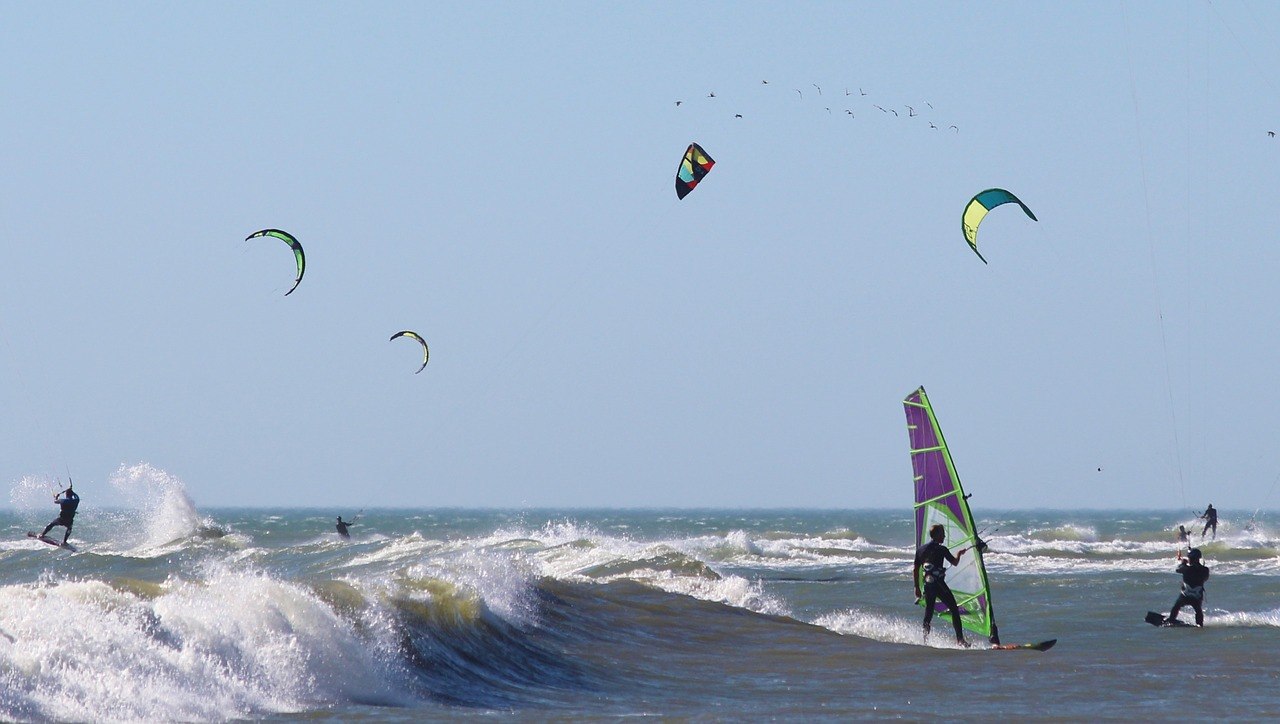 Kitesurfing and windsurfing, Baltic Sea, Usedom // © Schöne Freizeit Kitesurfing and windsurfing, Baltic Sea, Usedom // © Schöne Freizeit
