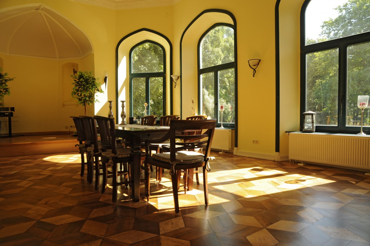 Hall in the manor house Alt Vorwerk // © Axel Thiessenhusen Hall in the manor house Alt Vorwerk // © Axel Thiessenhusen