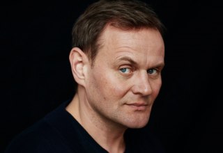 &copy; Tobias Schult