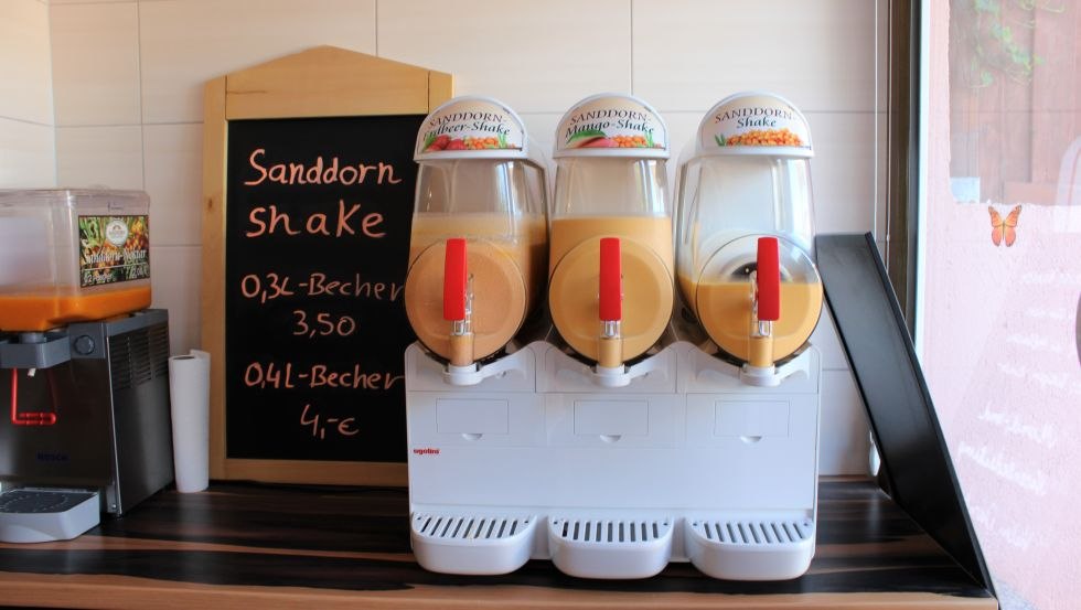 How about a sea buckthorn shake? // © VMO How about a sea buckthorn shake? // © VMO
