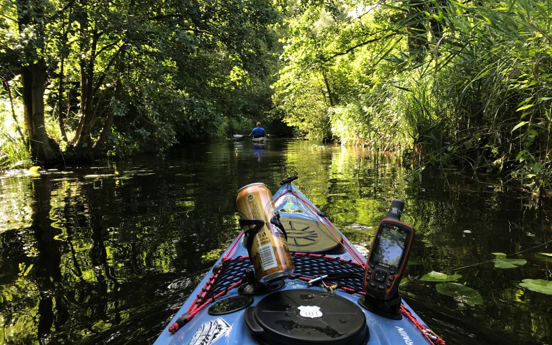 Kanu auf derm Wasser, © Axel Brandt , Community