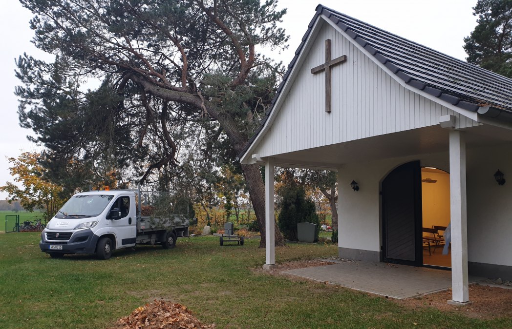 Dzień ochrony środowiska na cmentarzu w Dierhagen, © Umwelttag Dierhagen-1.jpg