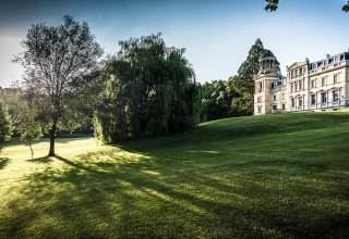 Schloss Kaarz mit Park // © Stefan von Stengel Schloss Kaarz mit Park // © Stefan von Stengel