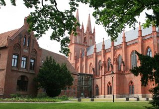 Klasztor Dobbertin z kościołem klasztornym // © TV Mecklenburg-Schwerin e.V. Klasztor Dobbertin z kościołem klasztornym // © TV Mecklenburg-Schwerin e.V.
