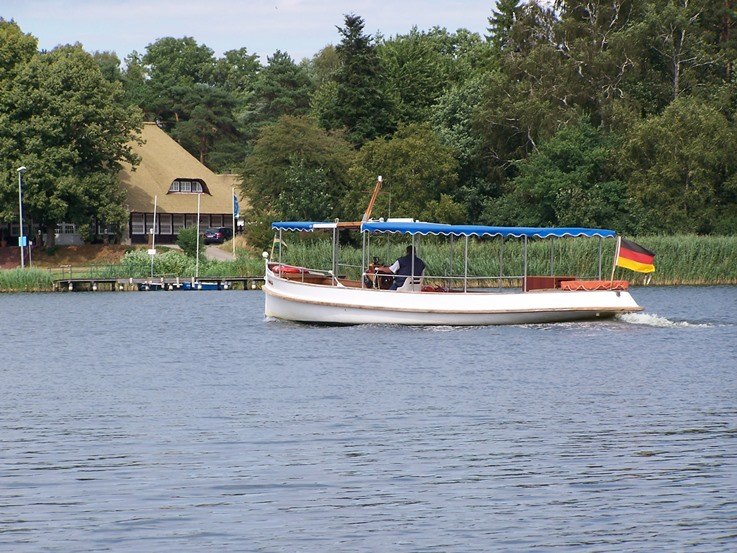 Tewaterlating Regulus voor de Burgwallinsel, © Jana Koch Tewaterlating Regulus voor de Burgwallinsel, © Jana Koch