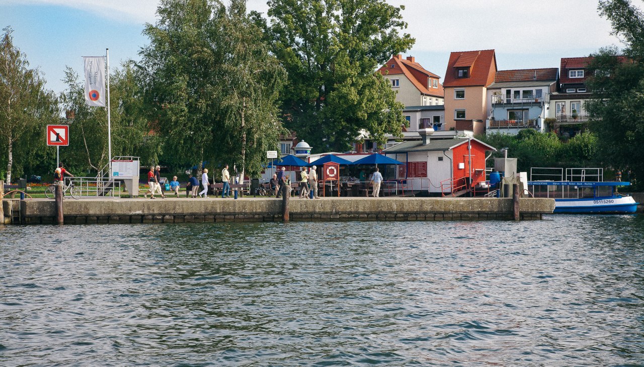 raeucherkahn_waren_00002, © Fischräucherei Rösing GmbH