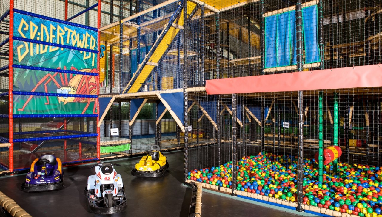 Bouncy castles, ball pool, karts and more, © Antje Viergutz