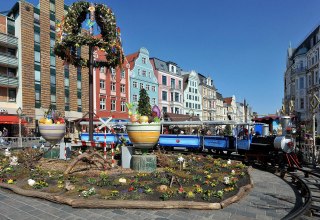 Easter market in Rostock city center, &copy; Joachim Kloock