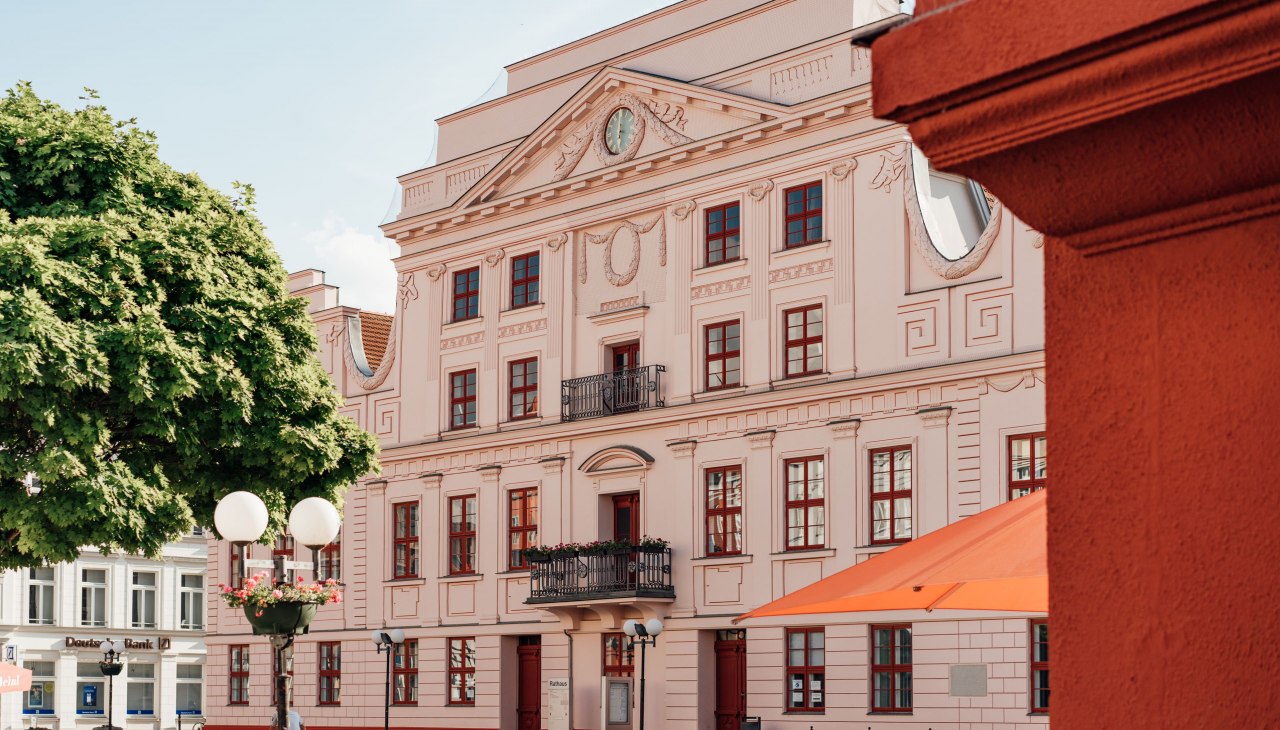Güstrower Rathaus©DanPetermann, © DanPetermann Güstrower Rathaus©DanPetermann, © DanPetermann
