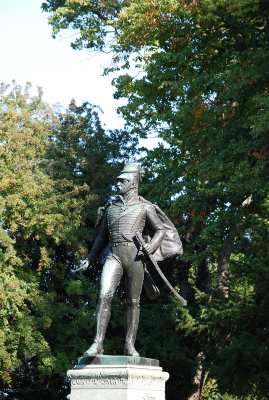 Schill Monument, &copy; TZ HST