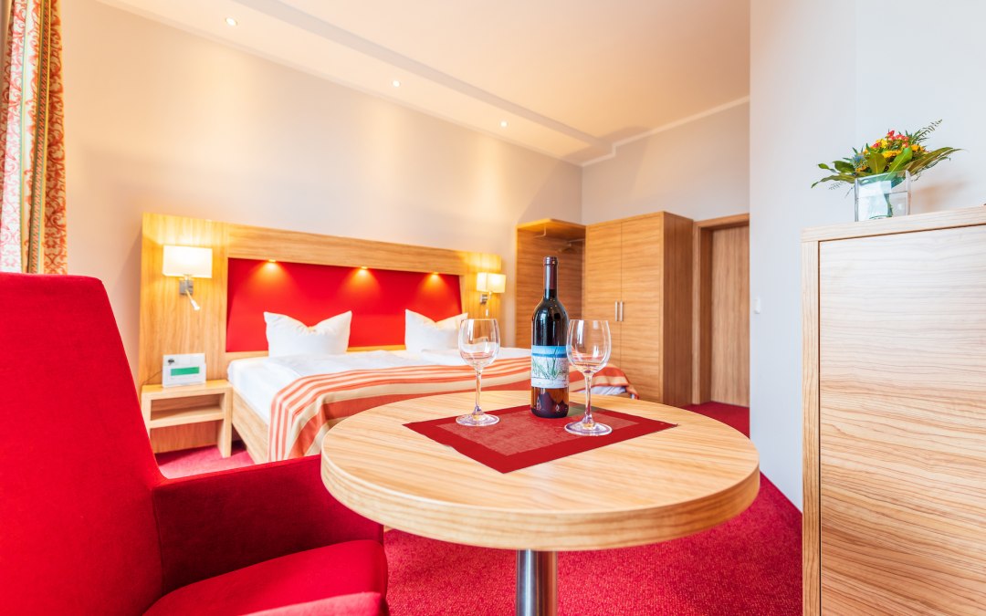 Onze gezellige kamers hebben direct of zijdelings uitzicht op zee., © Strandhotel zur Promenade