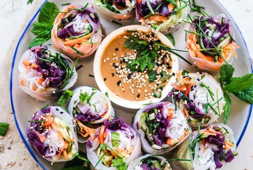 The Tafel.Runde in the country of the animals is an animal protection full day event of the special kind: exclusive vegan cook course and intensive immersion into the country of the animals., © Land der Tiere