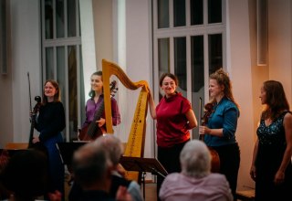 &copy; Elisa Mutatio