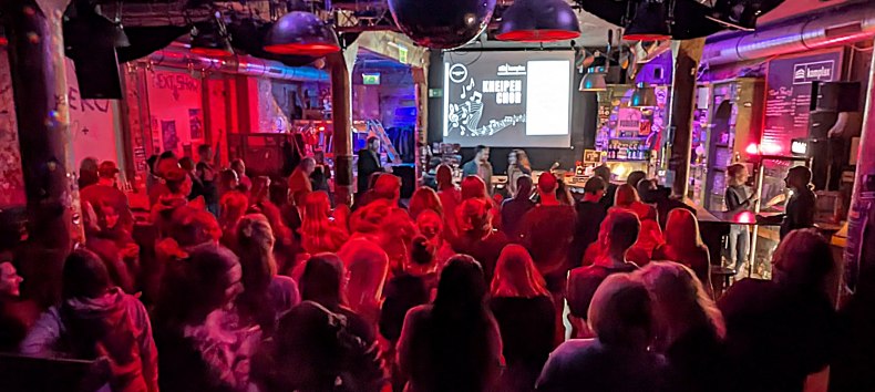 Kneipenchor 20.02.25 // &copy; Brot.Lose.Kunst e.V.