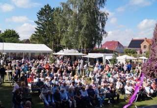 Veranstaltungsfläche vor der Freilichtbühne // © Katharina Donath Veranstaltungsfläche vor der Freilichtbühne // © Katharina Donath