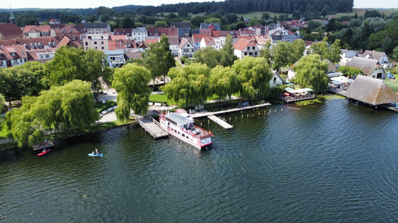Meerpromenade Krakau am See // © Olaf Schünemann Meerpromenade Krakau am See // © Olaf Schünemann