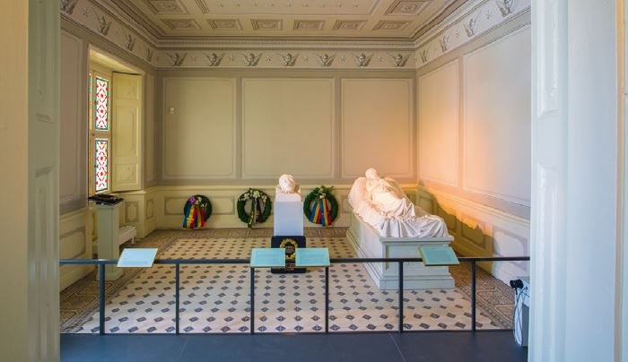 &copy; &copy;2022 Timm Allrich