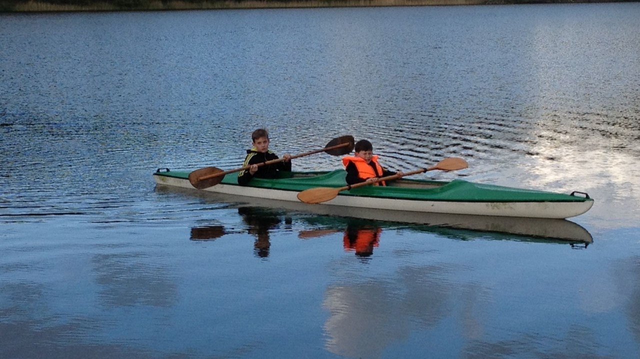 Explore the lake by canoe // &copy; Ferienhaus am Gadowsee/Antje Grunert