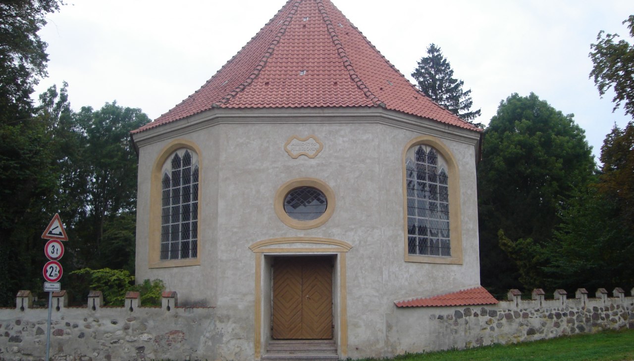 Kościół w Nehringen, © Tourismusverband Vorpommern e.V.