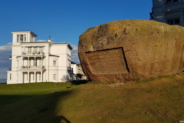 Erratic boulder in Heiligendamm, © Martin Dostal Erratic boulder in Heiligendamm, © Martin Dostal