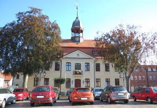 Das Rathaus von Neustadt-Glewe. // &copy; Gabriele Skorupski