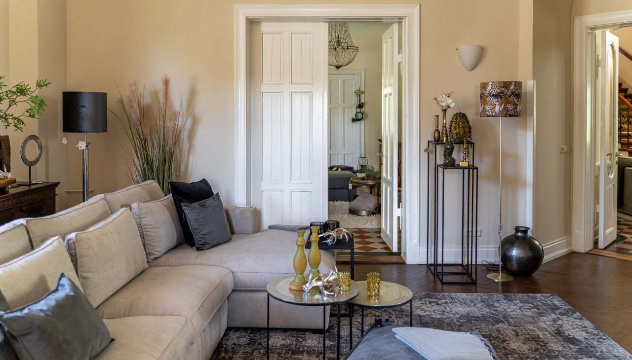 Spacious vacation apartment in Polchow manor house, &copy; DOMUSimages