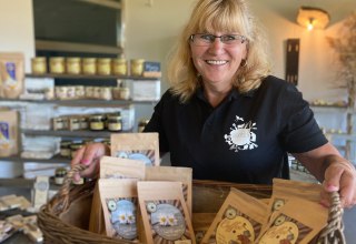 Nasza sklepowa wr&oacute;żka Manuela, &copy; seenreich