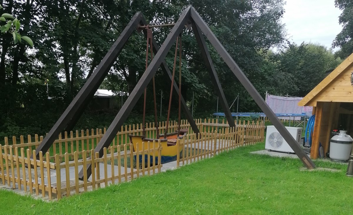 Landhaus-Thaetner-Fewo2-Schaukel, © Landhaus Thätner Landhaus-Thaetner-Fewo2-Schaukel, © Landhaus Thätner