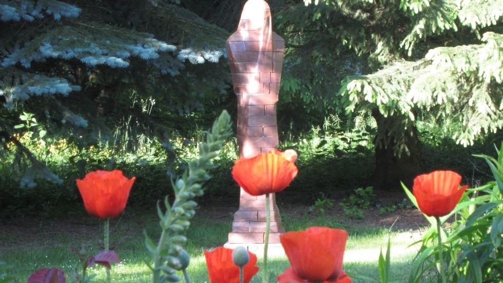 Clinker figure - Moon woman, © Michaela Christen