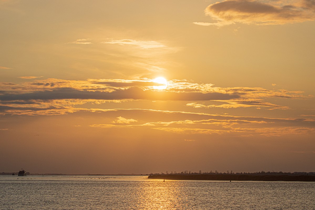 Reederei-Zingst-Oswald-evening-trips-001, &copy; Wei&szlig;e Flotte GmbH