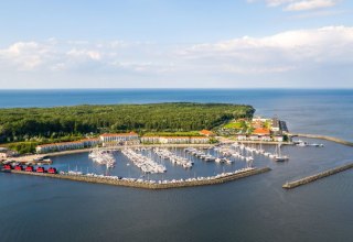 Aerial view of YachtWelt Wei&szlig;e Wiek // &copy; Moritz Kertzscher