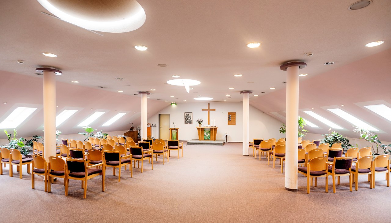 Sala kościelna w Augustenstift, © Netzwerk für Menschen