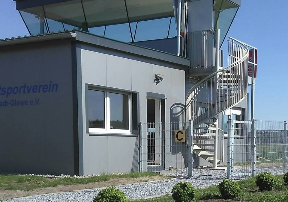 Kontrola lotu i administracja, © Luftsportverein Neustadt-Glewe