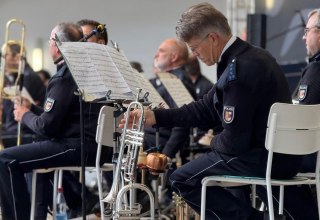 Muzyk Orkiestra Policji Państwowej M-V // © Volksbund Muzyk Orkiestra Policji Państwowej M-V // © Volksbund