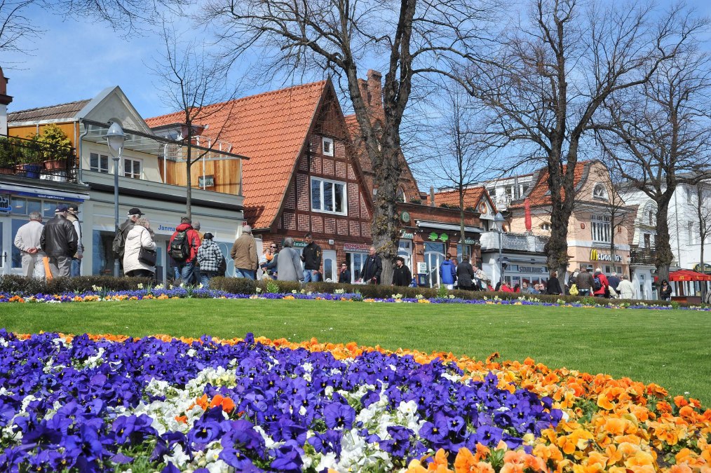 Warnemünde - Alter Strom, © Joachim Kloock Warnemünde - Alter Strom, © Joachim Kloock