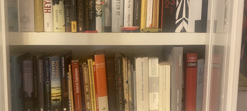 Books contain a lot of truth // © Förster Books contain a lot of truth // © Förster