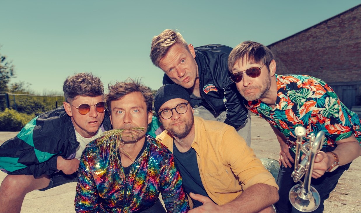 TMV/Les Bummms Boys_Gras_Photo©Elisa Peters, © Elisa Peters TMV/Les Bummms Boys_Gras_Photo©Elisa Peters, © Elisa Peters