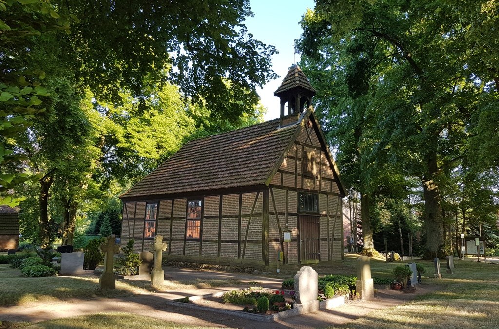 Rectangular half-timbered church in the center of the village Alt Damerow in the immediate vicinity of the open-air museum Pingelhof., © Copyright Foto: Lewitz e.V.