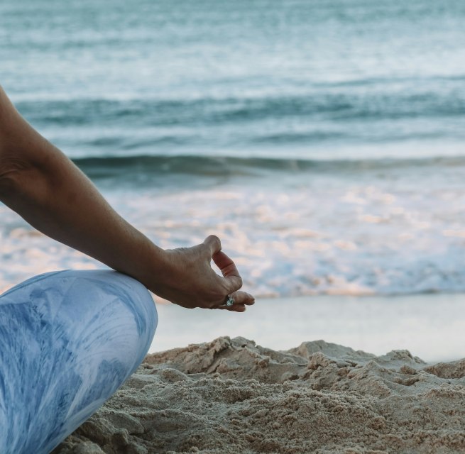 Yoga (Symbolfoto) // © Chelsea Gates auf Unsplash Yoga (Symbolfoto) // © Chelsea Gates auf Unsplash