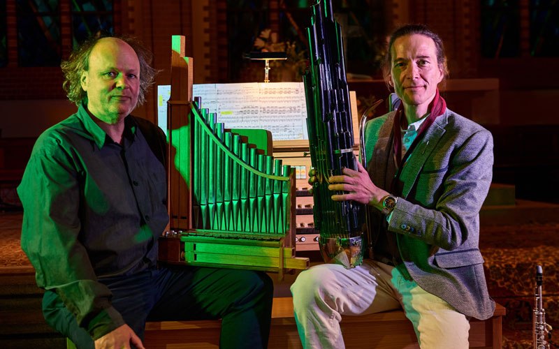 Volker Jaekel (orgel) en Gert Anklam (saxofoons en sheng) // © Tivadar Nemesi Volker Jaekel (orgel) en Gert Anklam (saxofoons en sheng) // © Tivadar Nemesi