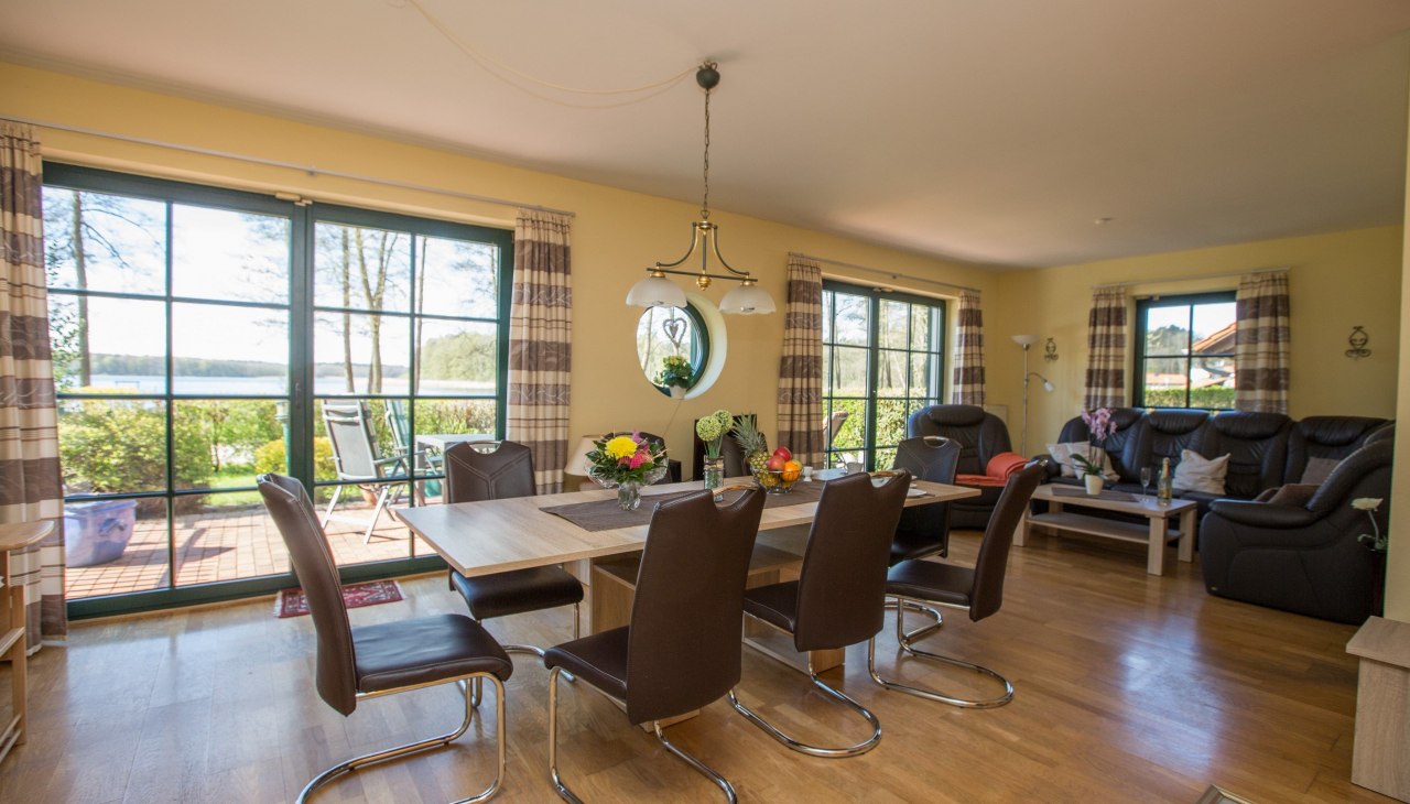 Cozy living room in cottage Seeblick, &copy; Ferienkontor