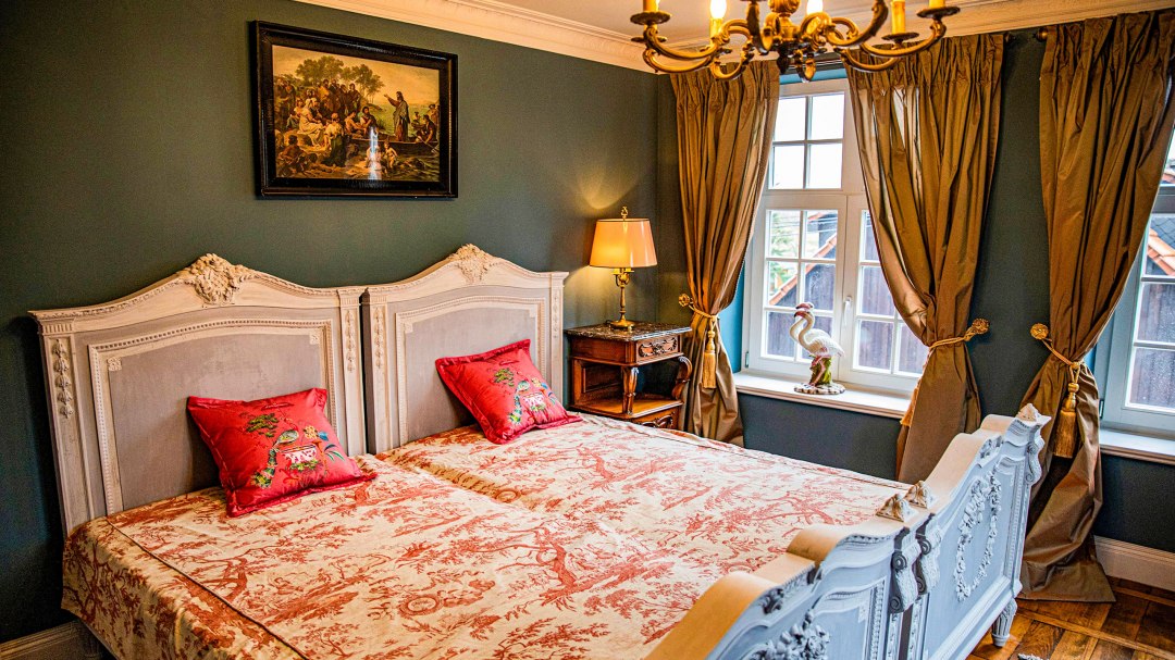 Stately sleep in the Brookhusen manor house, © Herrenhaus Brookhusen / T. Paulus